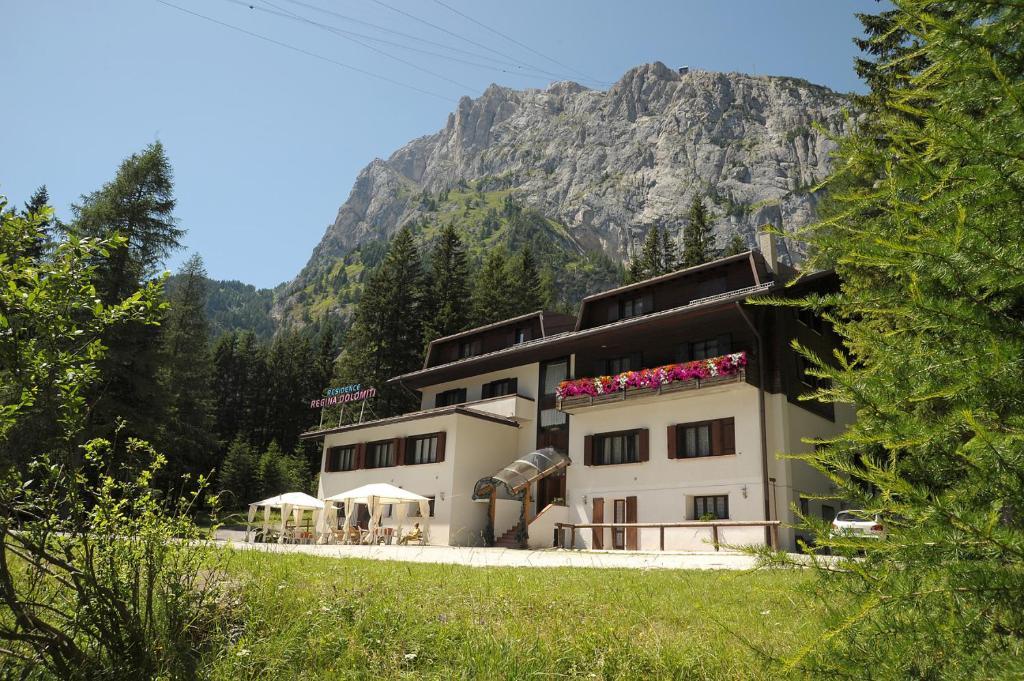 Residence Regina Delle Dolomiti Rocca Pietore Exterior foto